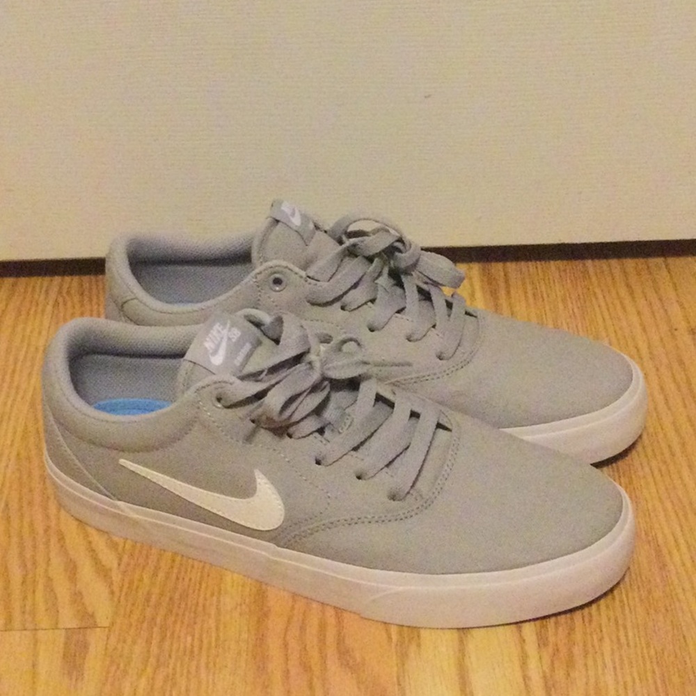 Nike SB Charge